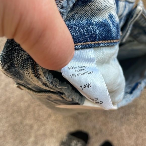 NWT Maurice’s Vintage High Rise Light Wash Frayed Hem Denim Skirt 14 - Picture 5 of 8